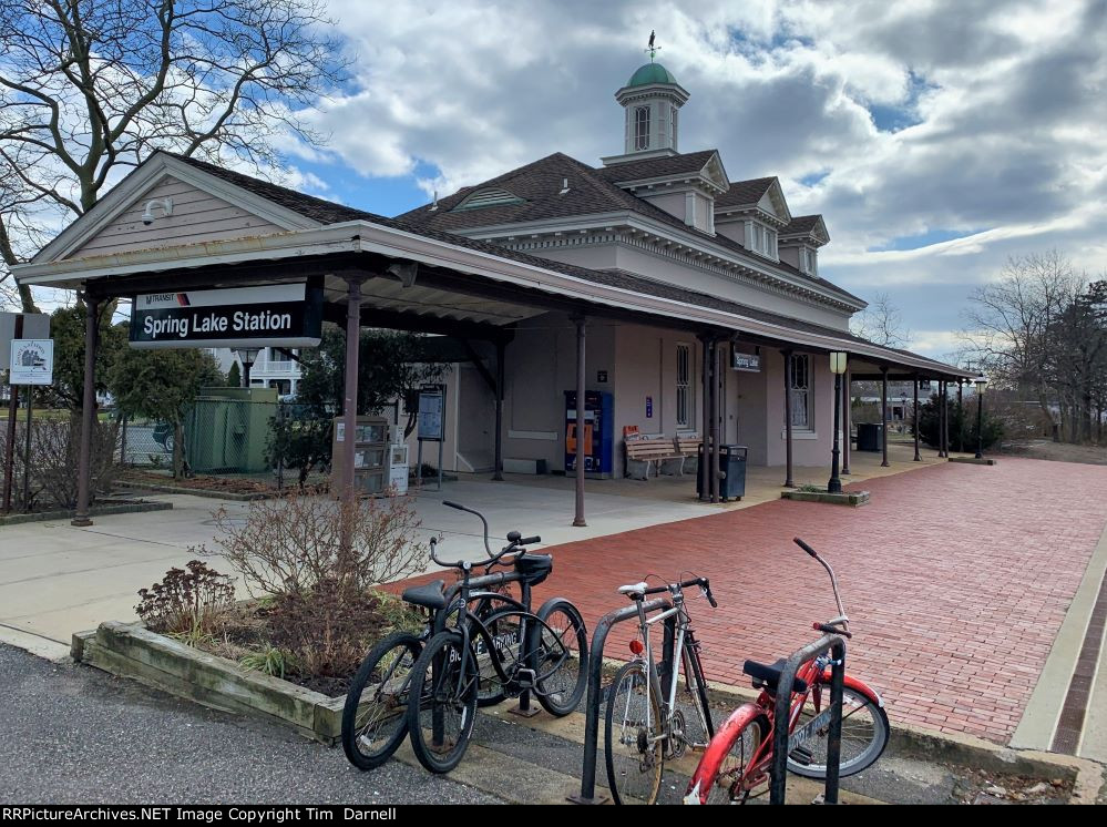 NJT Spring Lake station